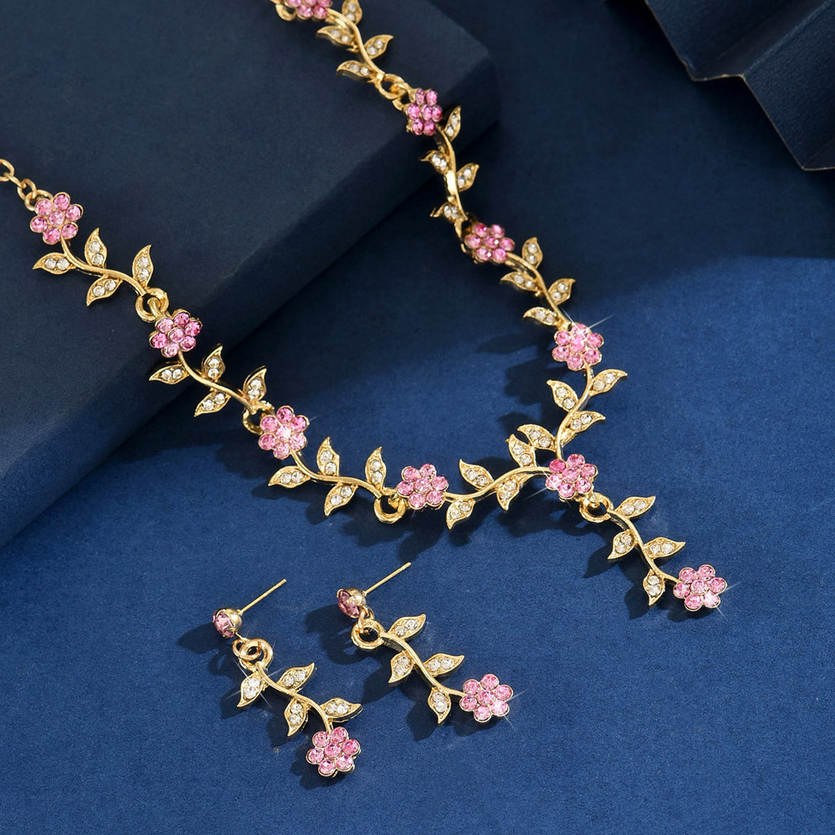 3-Piece Necklace & Earrings Floral Jewelry Set